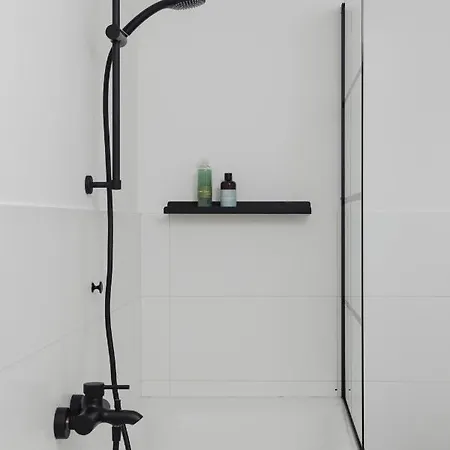 Gruene Haus - Boutique Ecofriendly شقة فندقية 4*