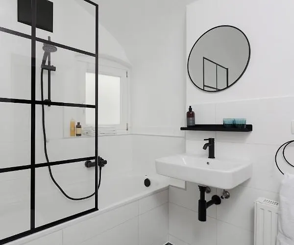 Gruene Haus - Boutique Ecofriendly 4* إنسبروك